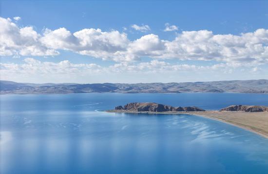 Summer scenery of Namtso Lake in Xizang