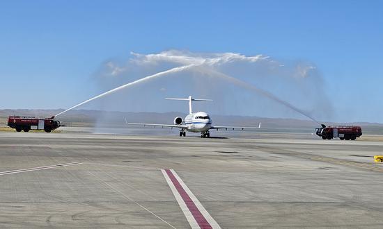 Air China's C909 starts first international commercial flight to Ulaanbaatar, Mongolia