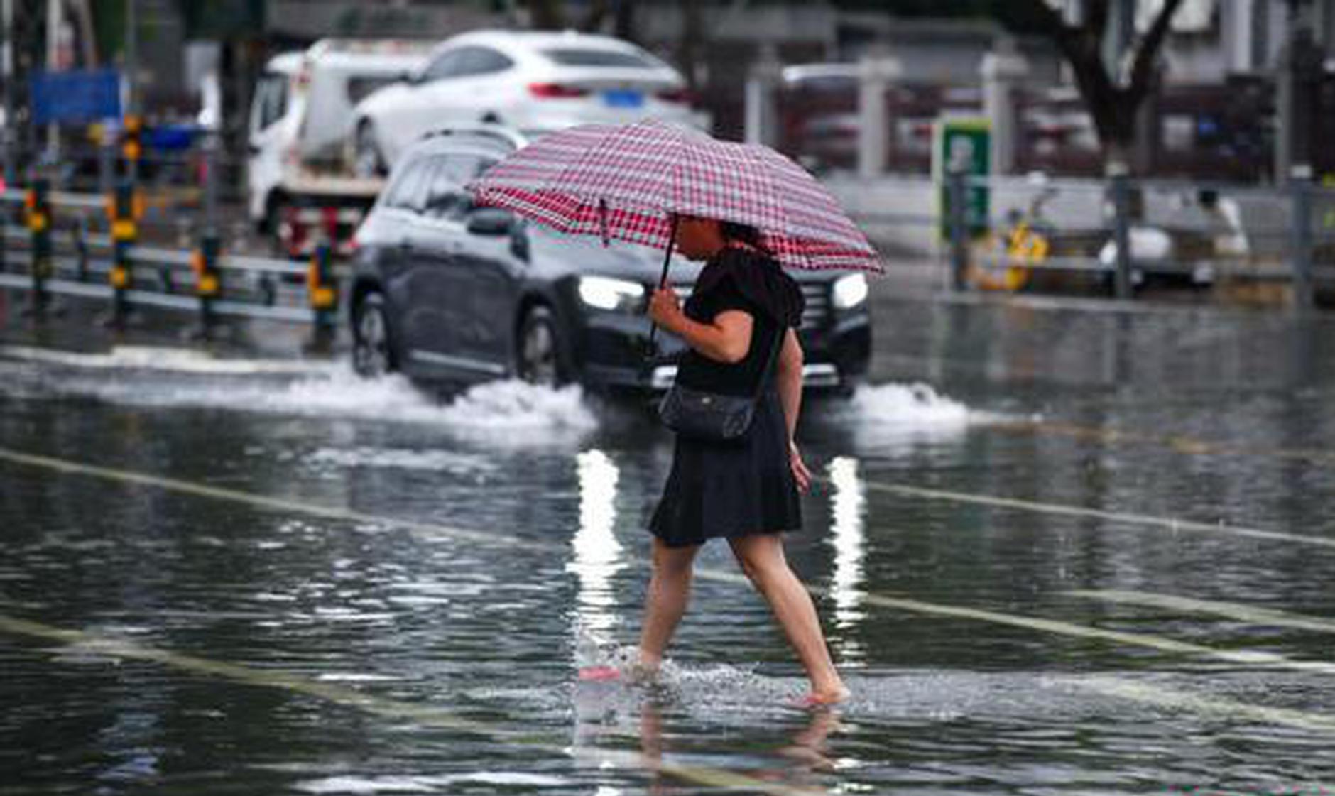 Storm, heavy rain alerts issued for some regions