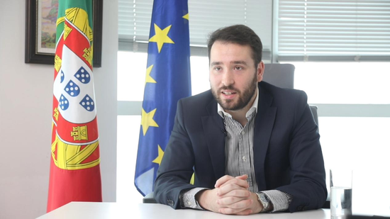 Luís Costa, Economic and Trade Counsellor of Portugal in Shanghai, receives an interview.