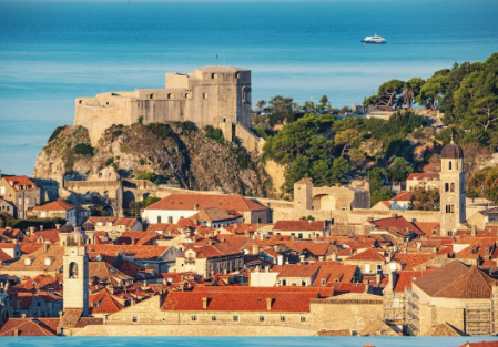 Chinese police join Croatian counterparts for patrol