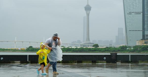 Typhoon Wipha moves away from Macao SAR