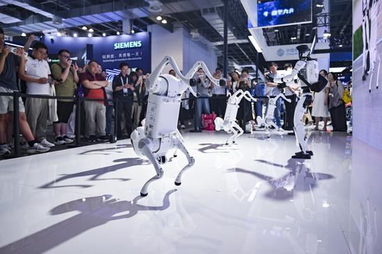 Ecosystem envisioned for AI robotics