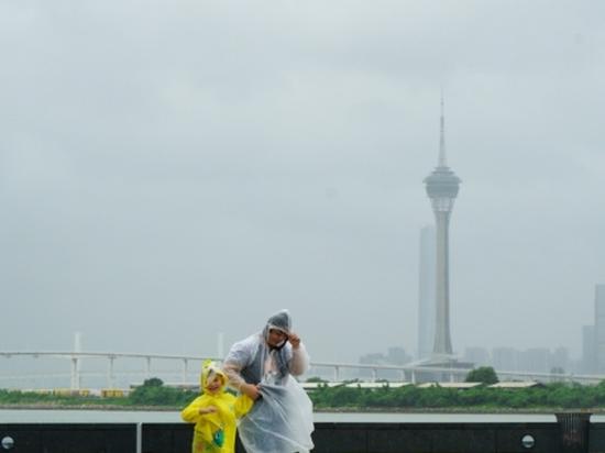 Typhoon Co-May disrupts flights at Shanghai airports