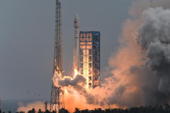 China's Long March-12 rocket launches new internet satellites