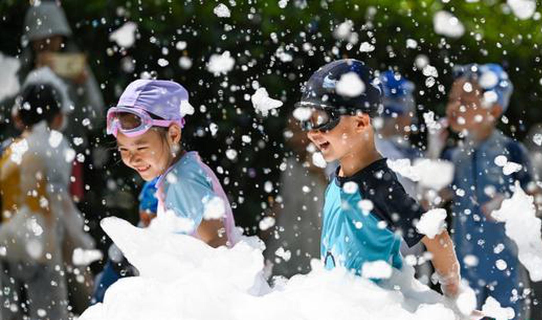 Shanghai subsidizes maternity insurance