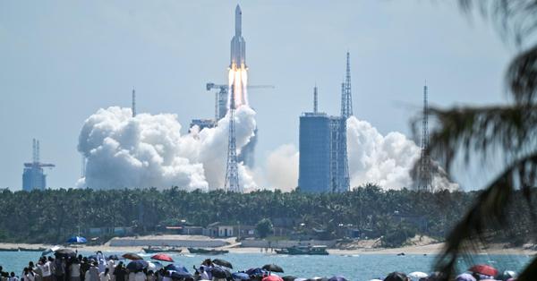 China launches new group of internet satellites
