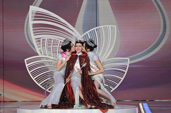 Stacey Chan wins championship of Miss Hong Kong 2025 Pageant 