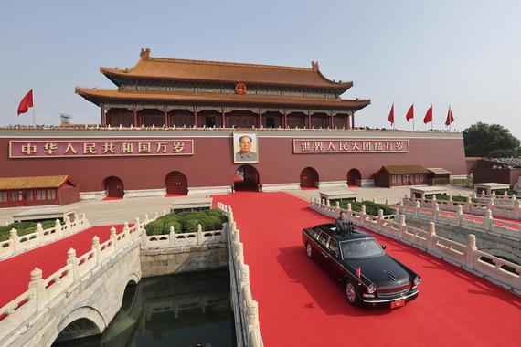 Chinese President Xi Jinping, also general secretary of the Communist Party of China Central Committee and chairman of the Central Military Commission, is ready to review troops as a Hongqi limousine carrying him drives out of the Tian'anmen Rostrum during a grand gathering commemorating the 80th anniversary of the victory in the Chinese People's War of Resistance against Japanese Aggression and the World Anti-Fascist War in Beijing, capital of China, Sept. 3, 2025. Xi delivered a speech at the gathering and reviewed troops. (Xinhua/Liu Weibing) Chinese President Xi Jinping, also general secretary of the Communist Party of China Central Committee and chairman of the Central Military Commission, is ready to review troops as a Hongqi limousine carrying him drives out of the Tian'anmen Rostrum during a grand gathering commemorating the 80th anniversary of the victory in the Chinese People's War of Resistance against Japanese Aggression and the World Anti-Fascist War in Beijing, capital of China, Sept. 3, 2025. Xi delivered a speech at the gathering and reviewed troops. (Xinhua/Liu Weibing)