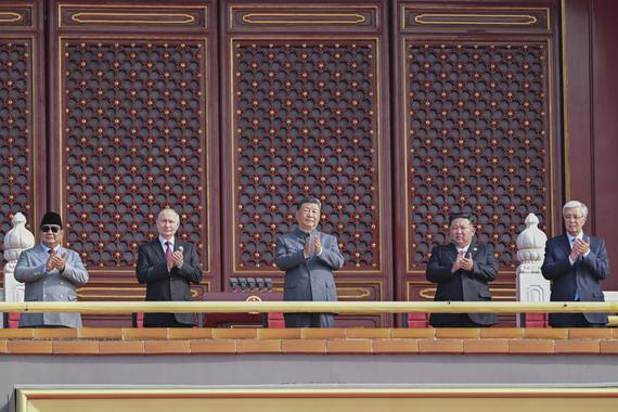 Chinese President Xi Jinping, also general secretary of the Communist Party of China Central Committee and chairman of the Central Military Commission, attends a grand gathering to commemorate the 80th anniversary of the victory in the Chinese People's War of Resistance against Japanese Aggression and the World Anti-Fascist War, along with other foreign leaders on Tian'anmen Rostrum in Beijing, capital of China, Sept. 3, 2025. (Xinhua/Rao Aimin)