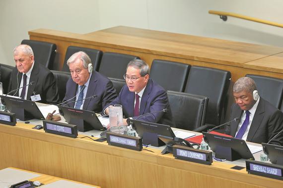 Premier Li Qiang addresses a high-level meeting on the Global Development Initiative held by China on Tuesday at the United Nations headquarters in New York, the United States. (WANG ZHUANGFEI/CHINA DAILY)