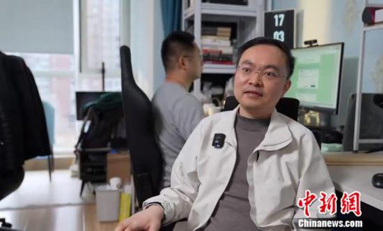 Cai Lei, former JD.com vice president and ALS patient. (File photo/China News Service) Cai Lei, former JD.com vice president and ALS patient. (File photo/China News Service)