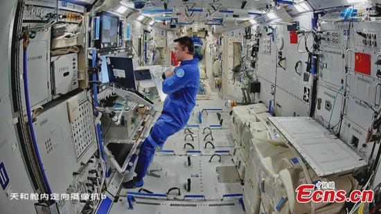 China's Shenzhou XX crew conduct their assigned tasks during their fourth round of extravehicular activities, on Sept. 26, Beijing Time. (Photo/China Manned Space Agency) China's Shenzhou XX crew conduct their assigned tasks during their fourth round of extravehicular activities, on Sept. 26, Beijing Time. (Photo/China Manned Space Agency)