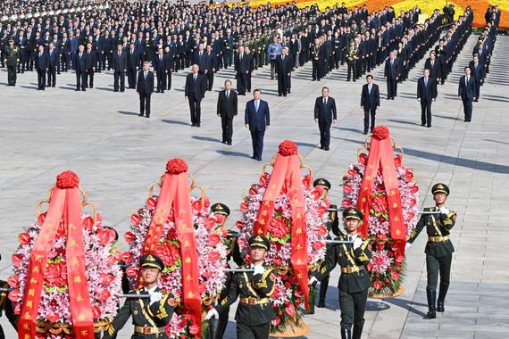 Chinese President Xi Jinping and other leaders of the Communist Party of China and the state including Li Qiang, Zhao Leji, Wang Huning, Cai Qi, Ding Xuexiang, Li Xi and Han Zheng attend a ceremony to present flower baskets to fallen national heroes at Tian'anmen Square in Beijing, capital of China, Sept. 30, 2025. The event was held to mark Martyrs' Day, a day ahead of the National Day in China. (Xinhua/Li Xiang)