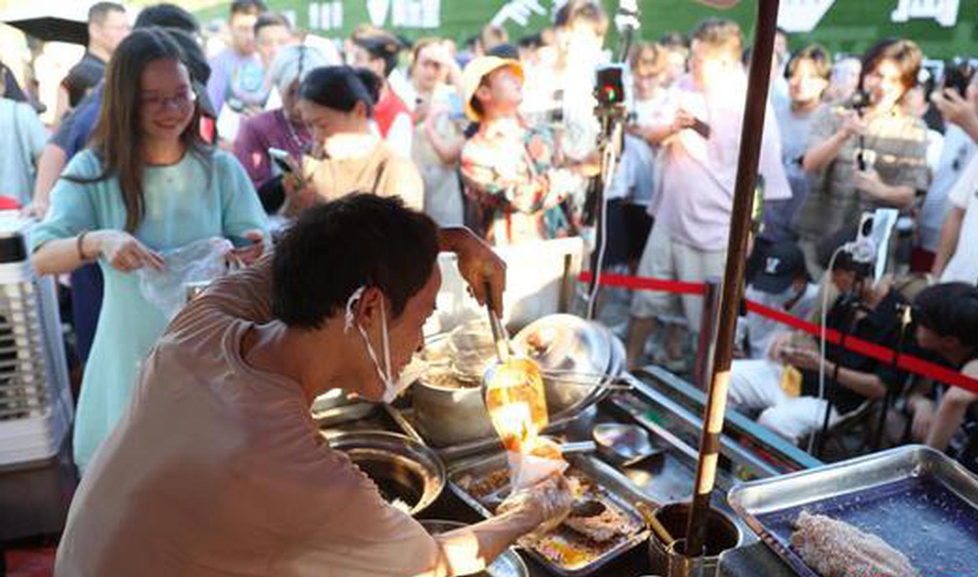 'Chicken steak brother' turns small city into instant hit