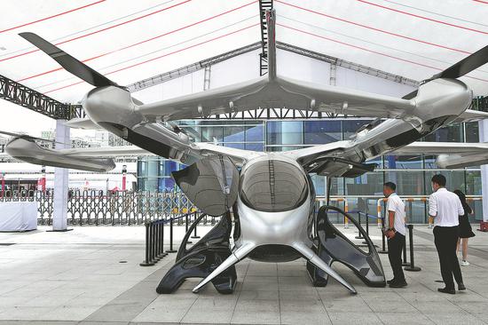 China becomes global hub for two-way investment