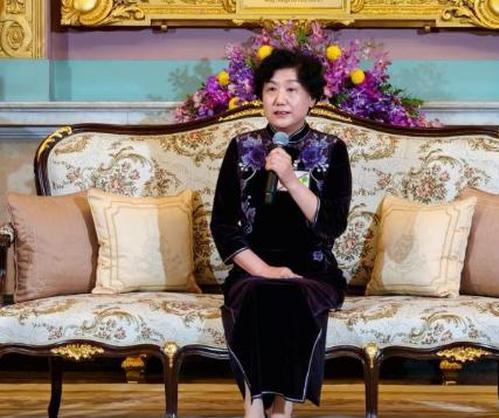 Chinese medical worker Zhang Liyan receives 2025 Princess Srinagarindra Award