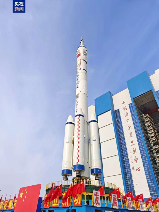 The Shenzhou-21 crewed spaceship. (Photo from CCTV News)