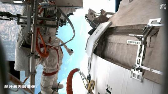 China's Shenzhou-20 crew to set new record for longest space stay