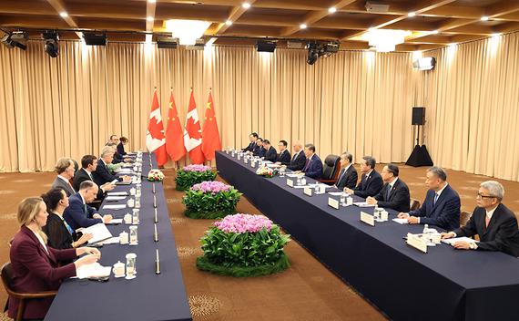 President Xi Jinping meets with Canadian Prime Minister Mark Carney on the sidelines of the 32nd Asia-Pacific Economic Cooperation (APEC) Economic Leaders' Meeting in Gyeongju, South Korea, Oct 31, 2025. (Photo by Feng Yongbin/chinadaily.com.cn)