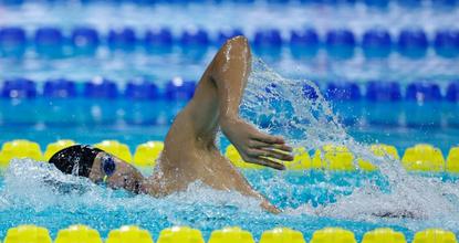 Zhang Zhanshuo wins gold in 400m freestyle finals of swimming event at 15th National Games