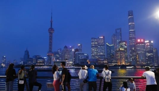 Shanghai going all-out to woo foreign investors