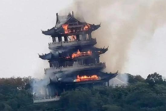 No casualties reported in Wenchang Pavilion fire
