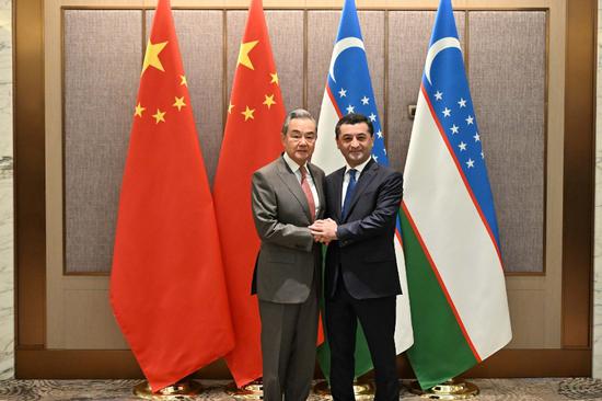 Chinese, Uzbek FMs hold second strategic dialogue