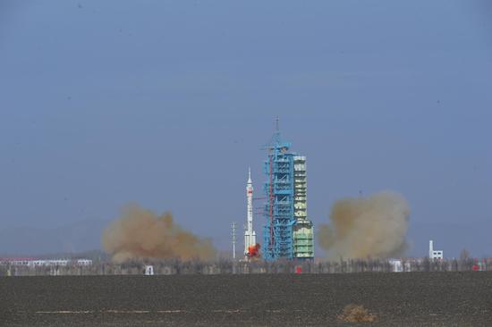 China launches Shenzhou-22 spaceship