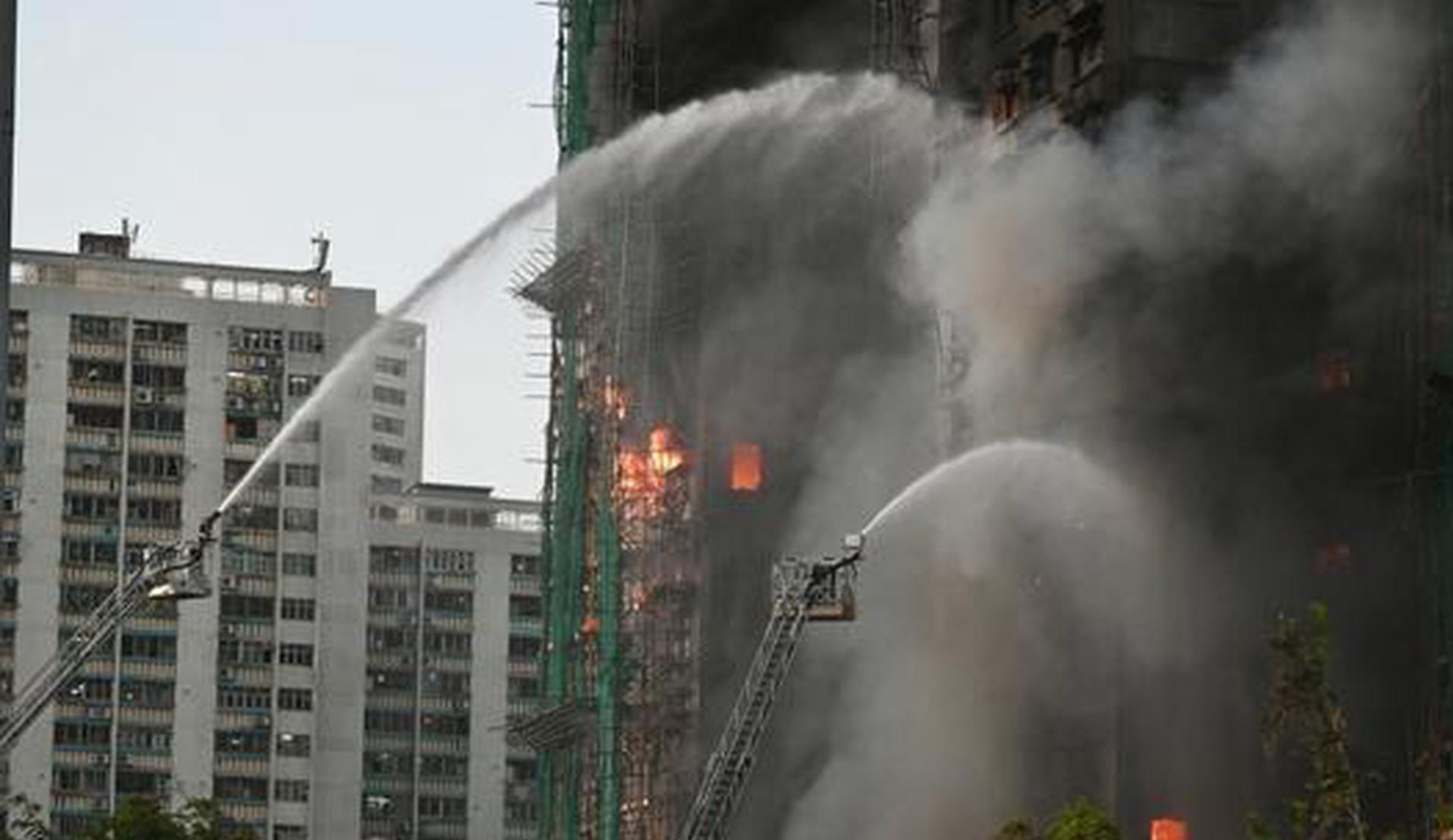 Chief executive of China's Hong Kong chairs interdepartmental emergency meeting on Tai Po fire