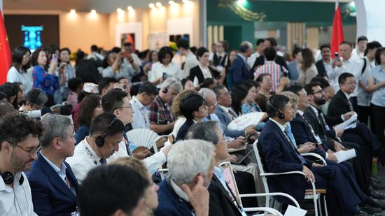 China highlights green achievements at COP30 side session