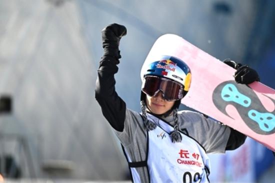 China's Su soars to big air victory in historic World Cup 1-2 finish