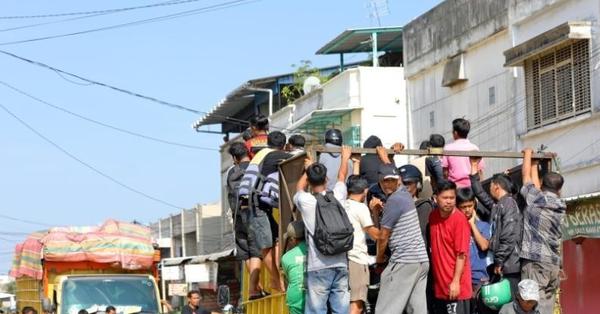 442 killed in Indonesia flooding