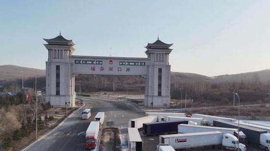 First visa-free entries recorded as Russia's visa-free policy for China takes effect