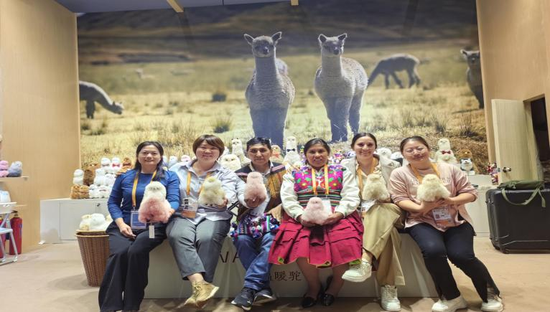 CIIE Stories | Alpaca Miracles across the Pacific Ocean
