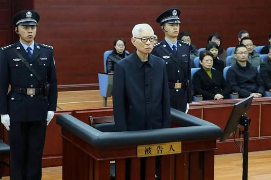 Former senior political advisor of Sichuan sentenced to 14 years