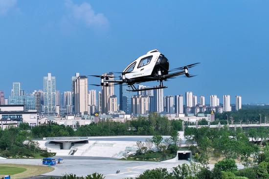 China adopts revised Civil Aviation Law to update regulations for the sector