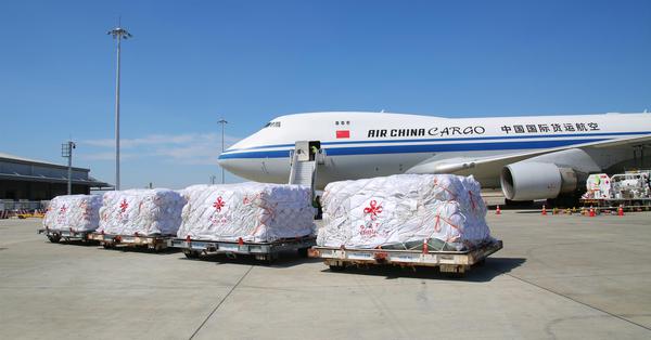 First batch of China's emergency humanitarian aid arrives in Cambodia