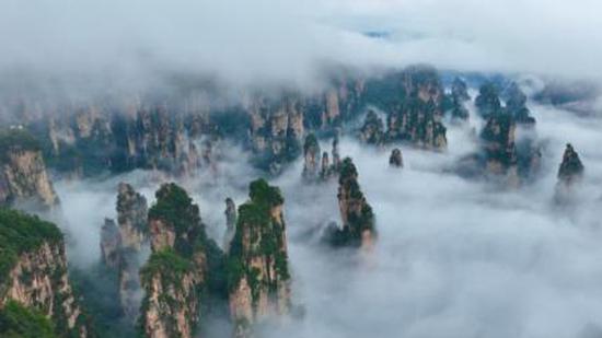 Into China's dreamscape beyond the clouds