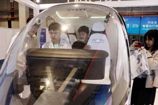 China's auto production, sales rank first globally for 17th consecutive year