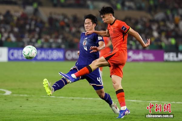 Players of China and Japan compete during the 2026 AFC U23 Asian Cup final match in Jeddah, Saudi Arabia, Jan. 24, 2026. (Photo / China News Service)