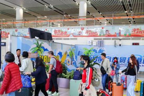 China's Hainan Free Trade Port readies for record Spring Festival rush