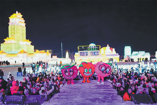 Bilateral trade surpassed $61 billion in 2024, 8.6 times the level in 2006, with Chilean cherries a key highlight