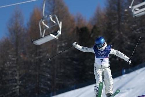 Eileen Gu showcases Chinese-style ski suit after qualifying for Olympic final