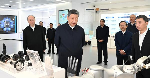 Xi stresses sci-tech self-reliance in building modern socialist country