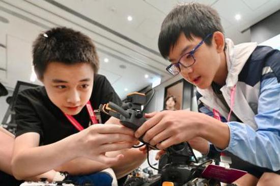 China's AI chip sector charges ahead