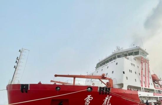 China's self-developed Antarctic vehicle travels over 10,000 km