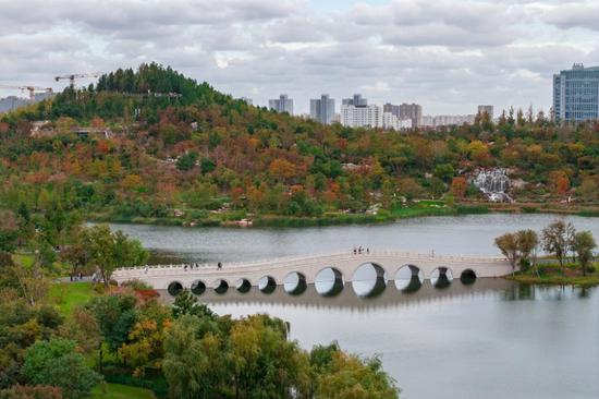 China balances GDP growth with air quality