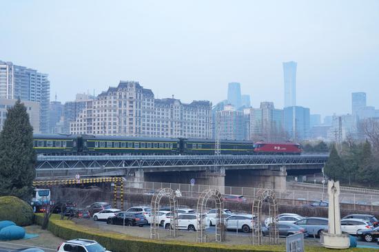 China, DPRK resume passenger train service