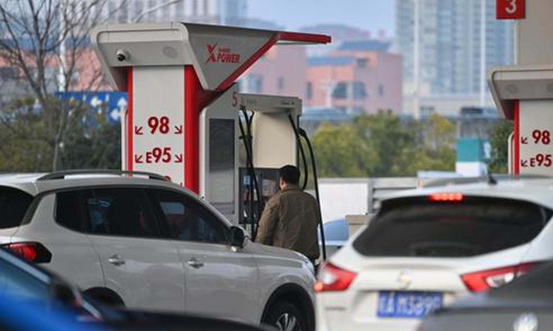 Japan to start releasing state oil reserves Thursday: PM